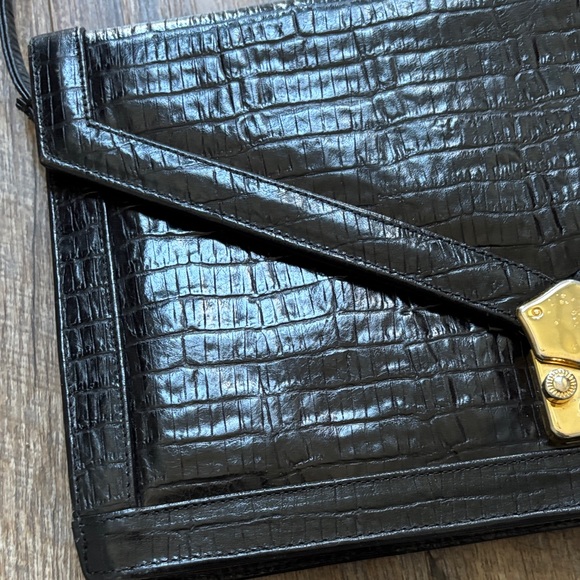 Vintage Frenchy of California Leather Clutch with Removable Strap! Very Chic! - Picture 2 of 13